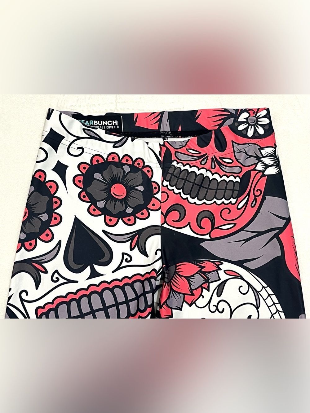 GearBunch Pink White Black Sugar Skull Day of the Dead Women’s Leggings Small - Picture 3 of 16